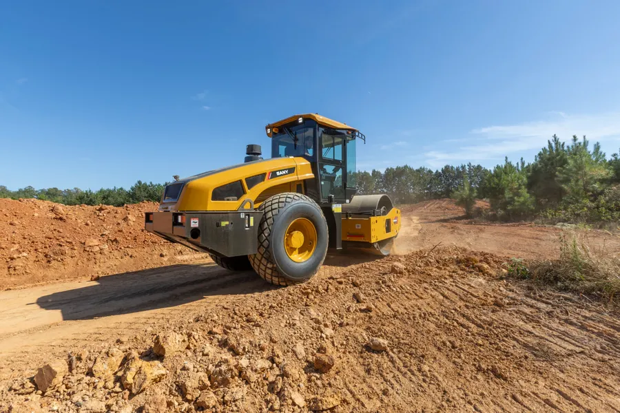 SANY SSR212 — Single Drum Roller